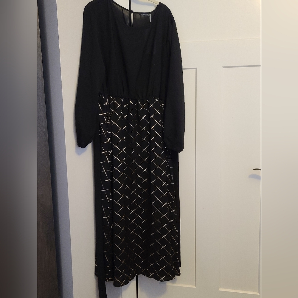 Bloomchic Black/Print Belted Dress Size 22/24